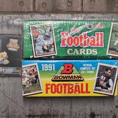 #7094 • Football Card Collection & Super Bowl XXXVII Pin Set
