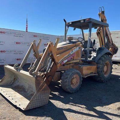 #110 • Case 580 M Turbo Extandahoe

