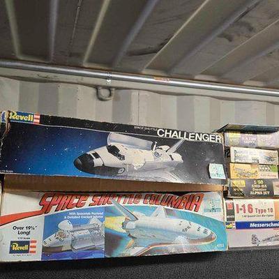 #4254 • Model Planes, Boats & Space Shuttles
