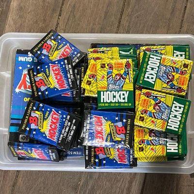 #7074 • Tote Full of Hockey & Football Picture Card Collection
