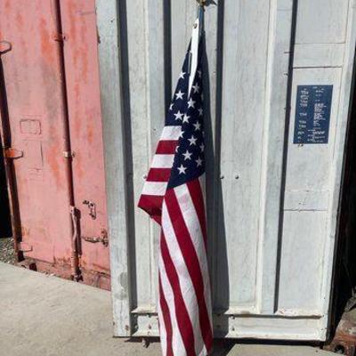 #7606 • American Flag on Pole

