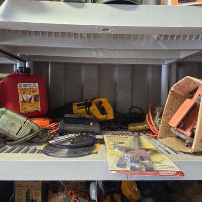 #7052 • Power Tools, Gas Can, Circular Saw Blades
