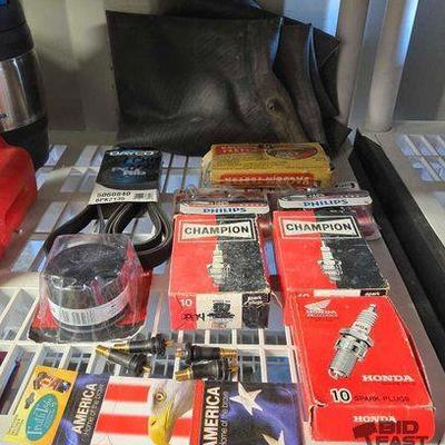 #4544 • Spark Plugs, Vaccum Tester, Oil Filter & More
