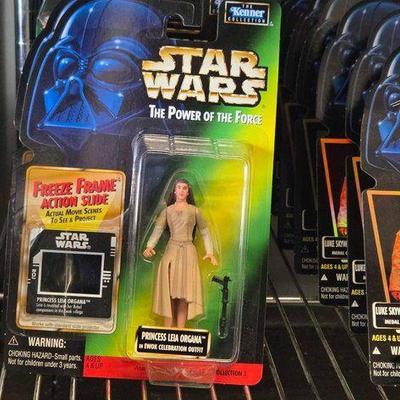 #4200 • NEW!!! (9) Star Wars Figures
