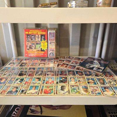 #7062 • Over (200) Baseball Cards & Beckett Baseball Card Monthly Magazine
