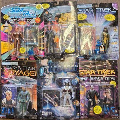 #4218 • NEW!!! (6) Star Trek Figures
