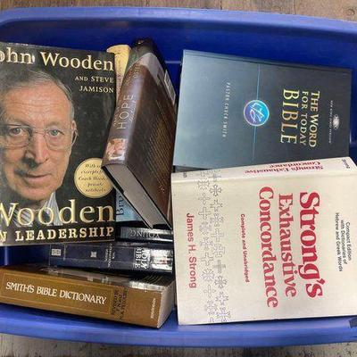 #7572 • Tote Full of Books
