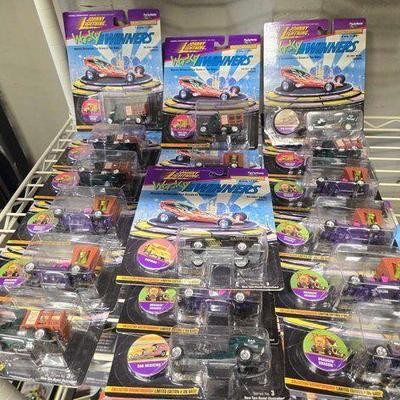 #4286 • NEW!!! (19) Johnny Lighting Wacky Winners
