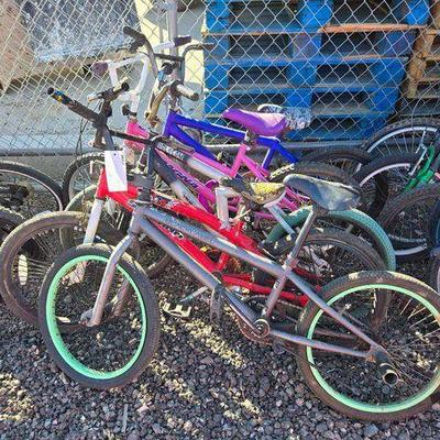 #90012 • (5) Bicycles
