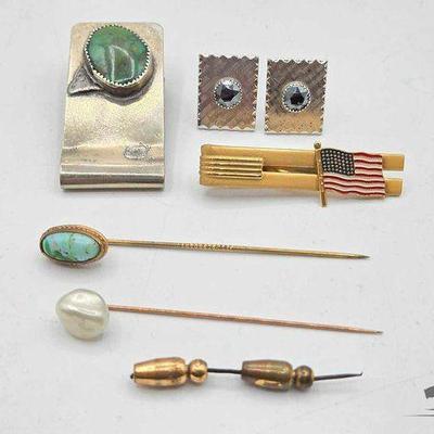 #1004 • Costume Jewelry
