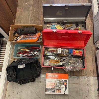 #7580 • Tool Boxes full of Tools

