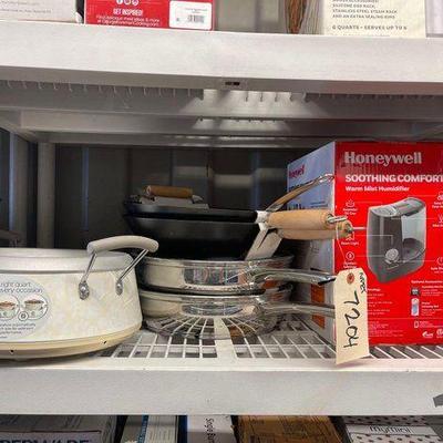 #7204 • Frying Pans, Woks, Warmer & Humidifier
