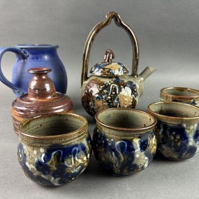 Lot 373 | Japanese Weed Pot and Tea Pot with Cups
