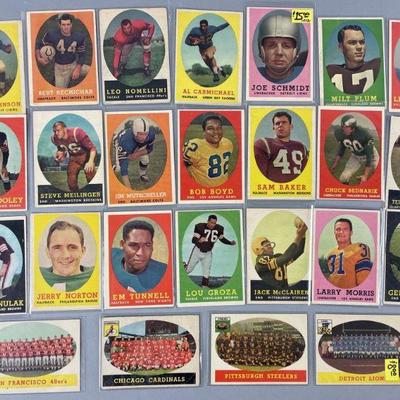 Lot 44 | 1958 Topps Football Cards

