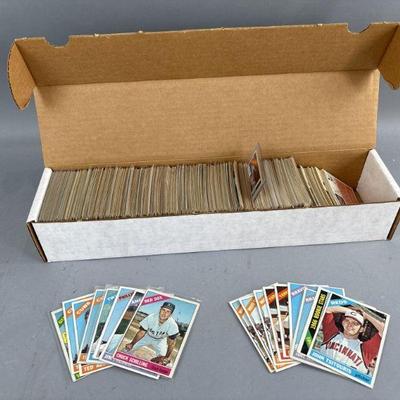 Lot 9 | Vtg 1966 Topps Baseball Cards
