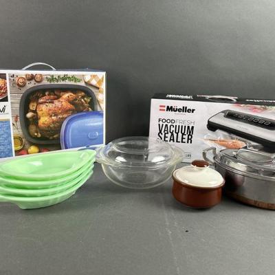 Lot 598 | New & Vintage Pyrex, Eckoware & More
