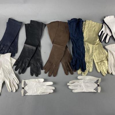 Lot 368 | Long & Short Fashion Gloves
