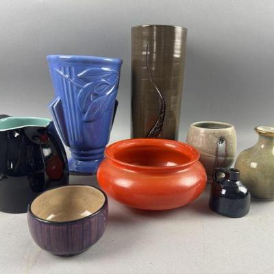 Lot 325 | Pottery and More
