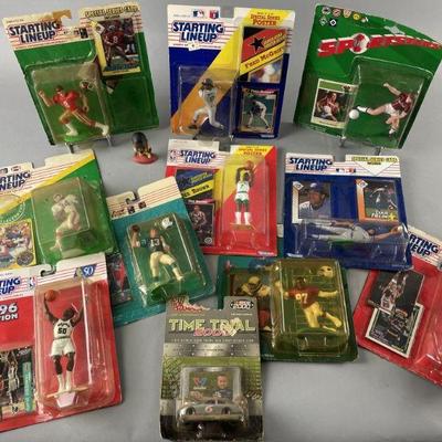 Lot 286 | Starting Lineup Figures & More
