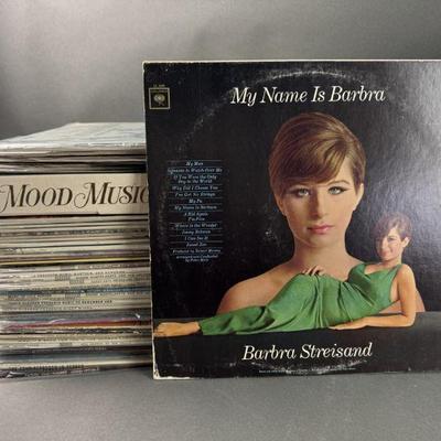Lot 383 | Vintage Albums
