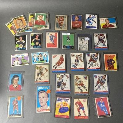 Lot 74 | Vintage Hockey Card Lot
