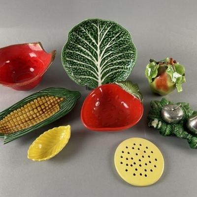 Lot 351 | Vintage Serving Platters & More
