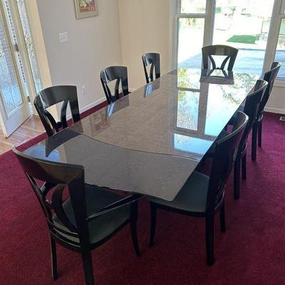 Lot 672 | Modern Dining Set
