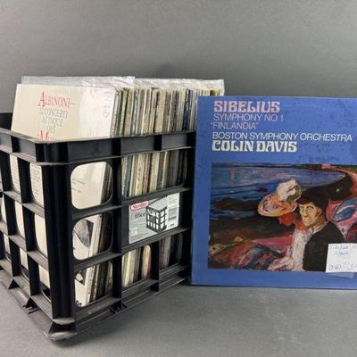 Lot 390 | Vintage Albums
