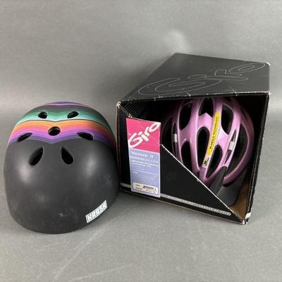 Lot 430 | Women’s Bicycle Helmets
