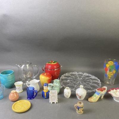 Lot 337 | Contents On Table
