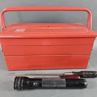 Lot 575 | Griot's Garage Toolbox and More
