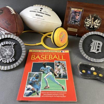Lot 530 | Sports Memorabilia & Toys
