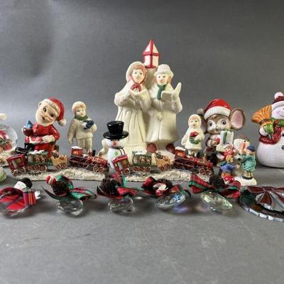 Lot 660 | Vintage & New Christmas Figurines & Ornaments
