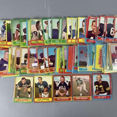 Lot 8 | 1963 Topps Baseball Cards
