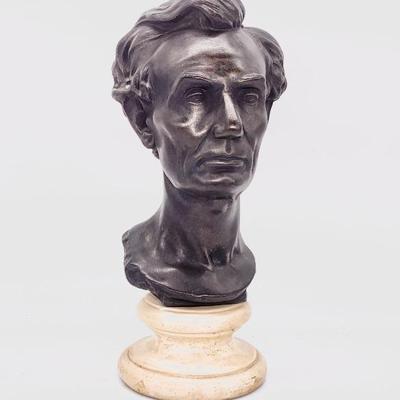 Plaster cast statue of Lincoln by Leonardo Volk