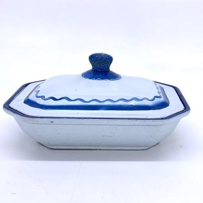 Enameled iron casserole