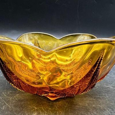 Anchor Hocking Art Glass Amber Renaissance Leaf Bowl
