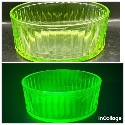 Uranium Glass Ribbed Refrigerator Dish
