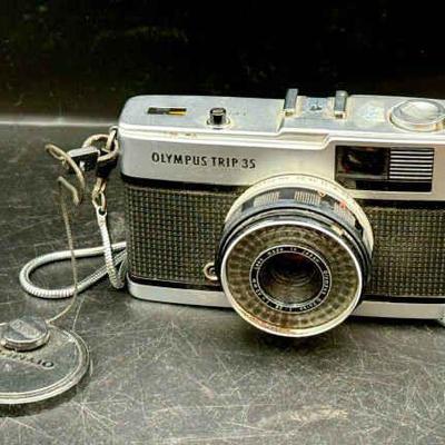 Olympus Trip 35
