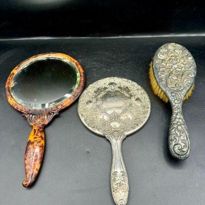 (3) Vintage Vanity Items
