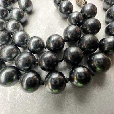 Pearl Necklace with Sterling Silver Clasp
