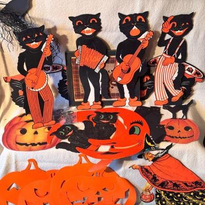 Vintage Holiday Decor