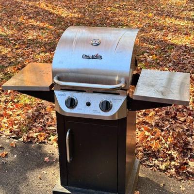 Char-Broil Advantage Grill
