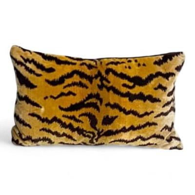 Scalamndre Iconic Tigre Lumbar Pillow