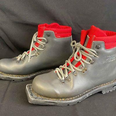 Asolo Cross Country Ski Boots Outdoor Footwear * 31020 Vidor Treviso Italy
