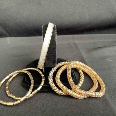 Costume Jewelry Bangle * Stretch Bracelets
