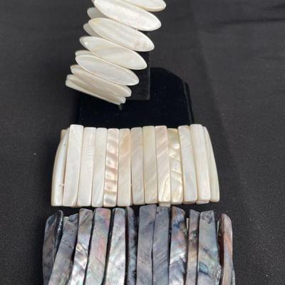 Three Stretch Shell Bracelets * Iridescent Cream * Gray
