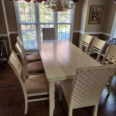 Dining Table set with 8 chairs. Table is 3ft x 6ft