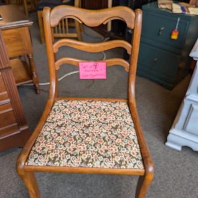 Set of 4 Beautiful dining Chairs