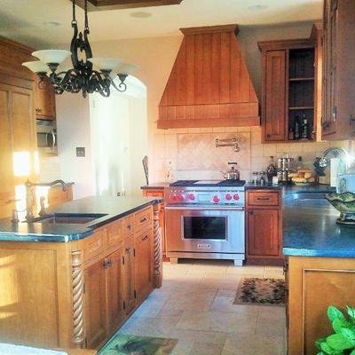 Duplicate Photo of Assembled Kitchen